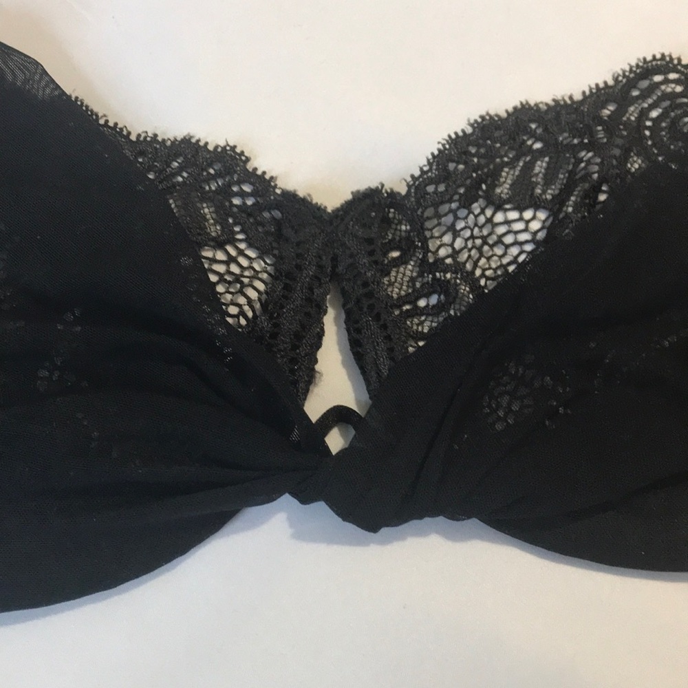 Victoria’s Secret Very Sexy black lace and soft toile underwire bra